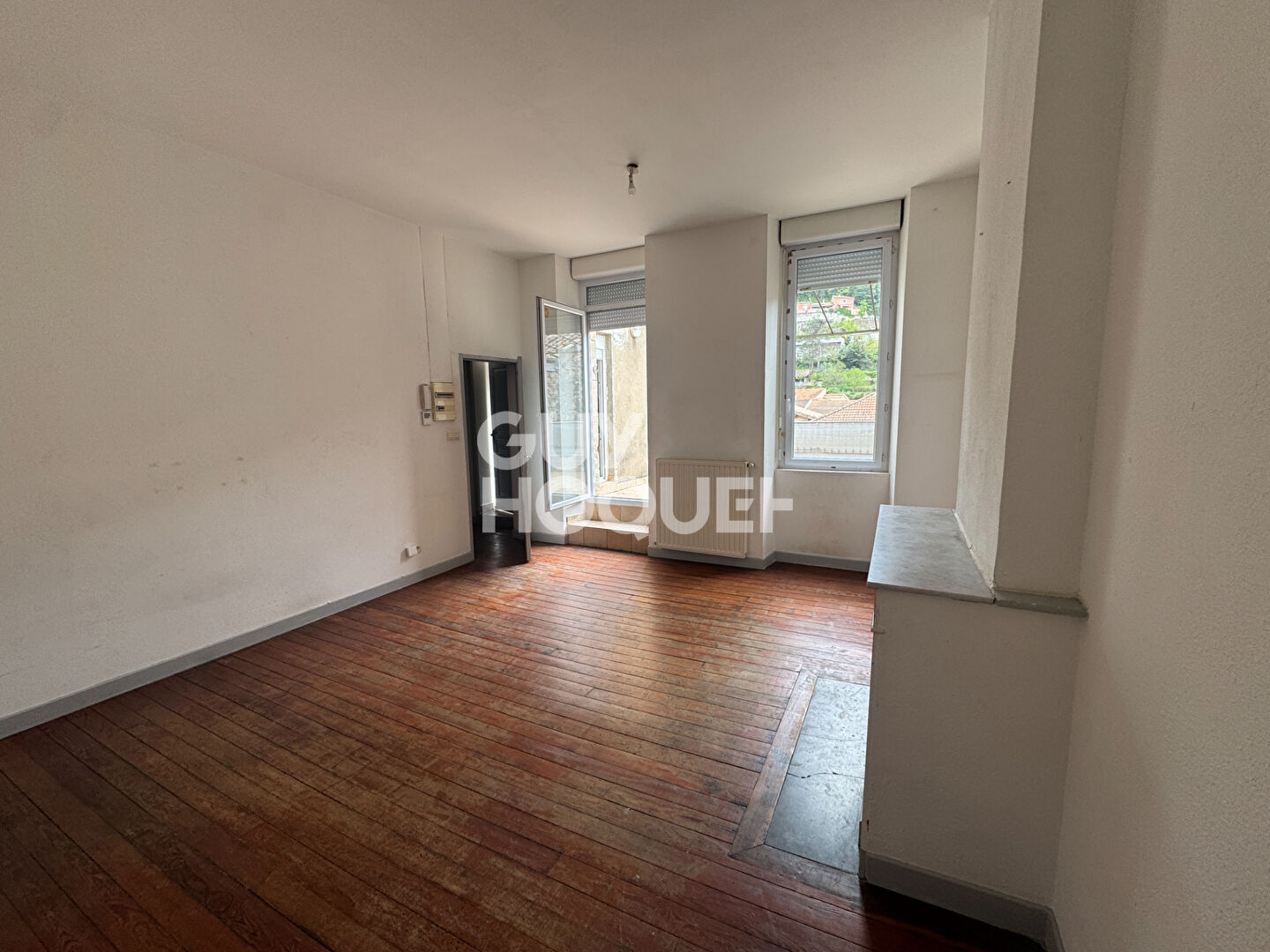 Charmant appartement 3 pièces à Vals les Bains avec grande terrasse