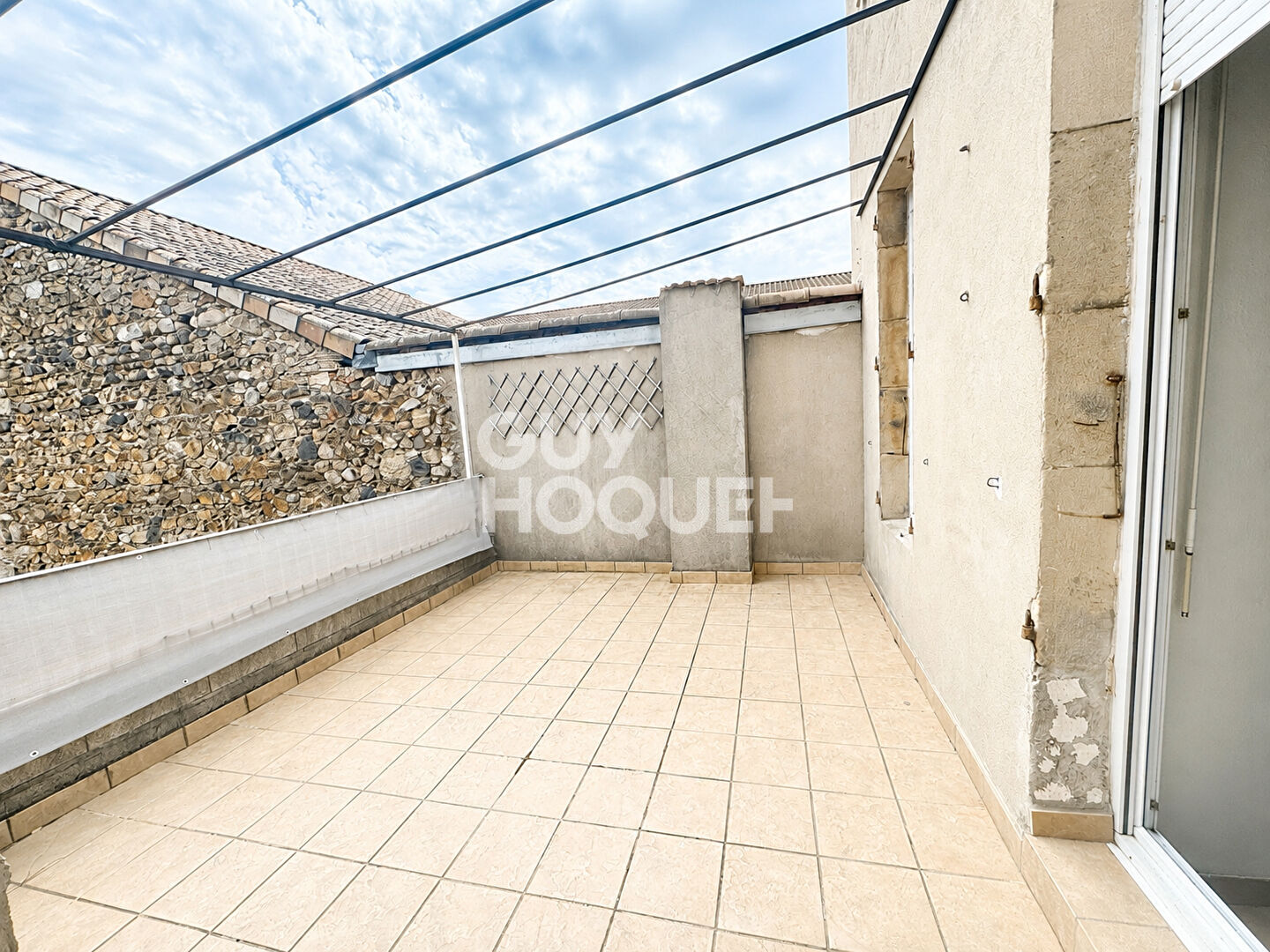 Charmant appartement 3 pièces à Vals les Bains avec grande terrasse