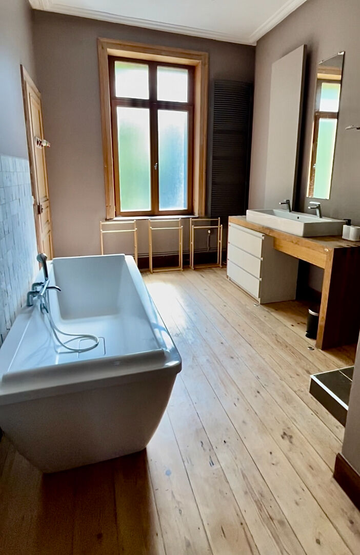 Maison Lille 7 pièce(s) 176.51 m2