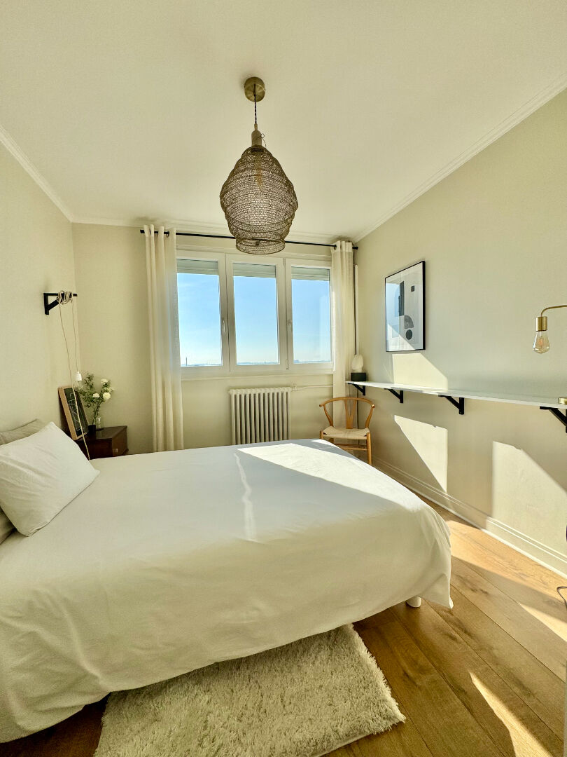 Appartement La Madeleine 3 pièce(s) 75.5 m2