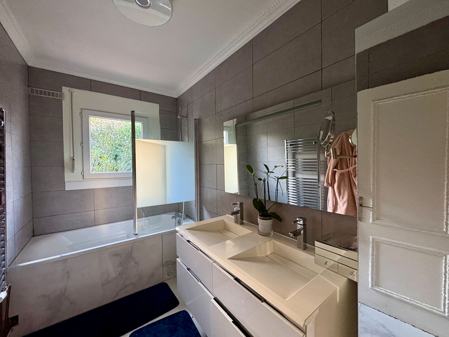 Maison  4 pièce(s) 97.55 m2