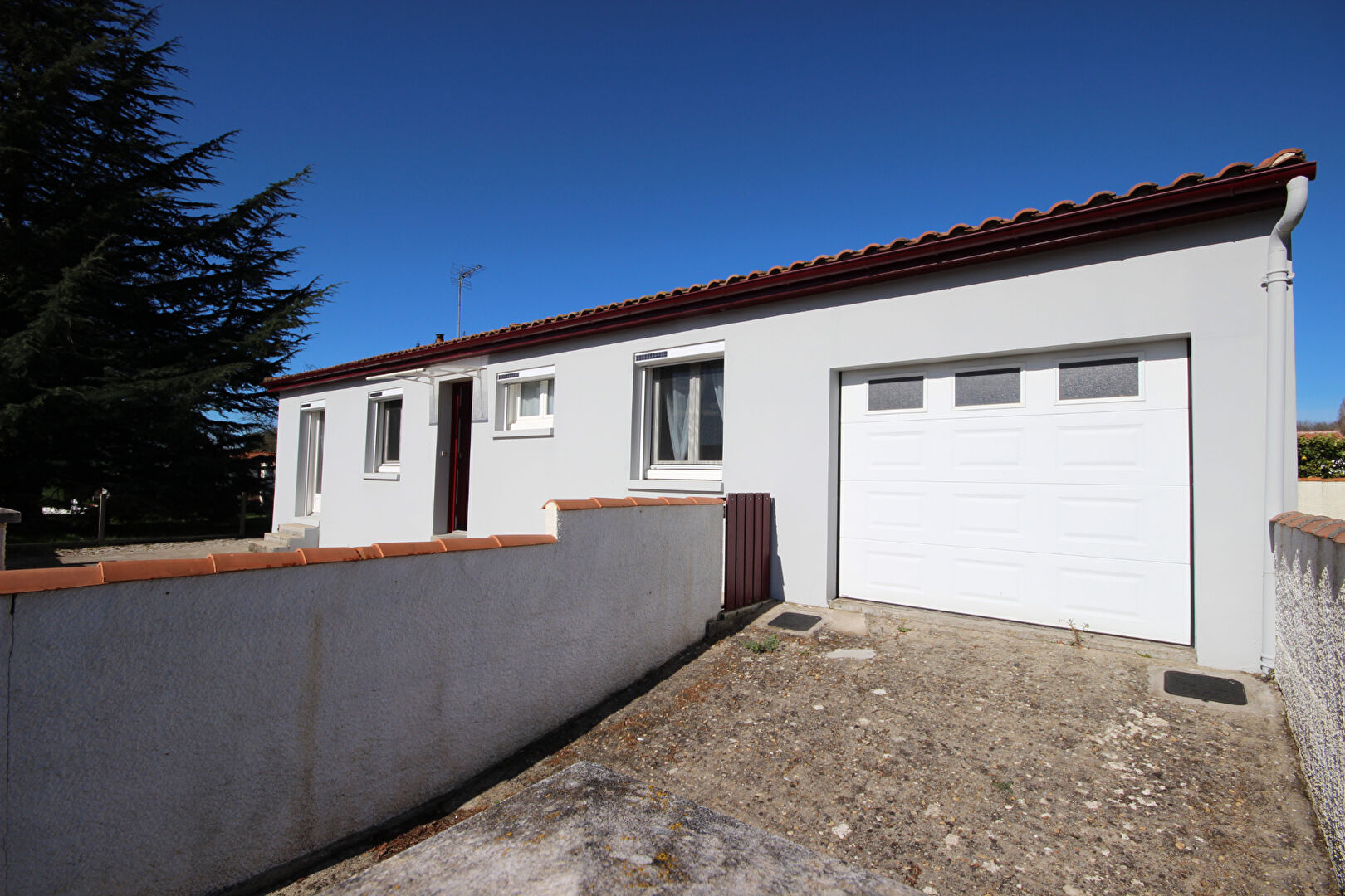 SAINTES : Maison 126 m² - Magezy