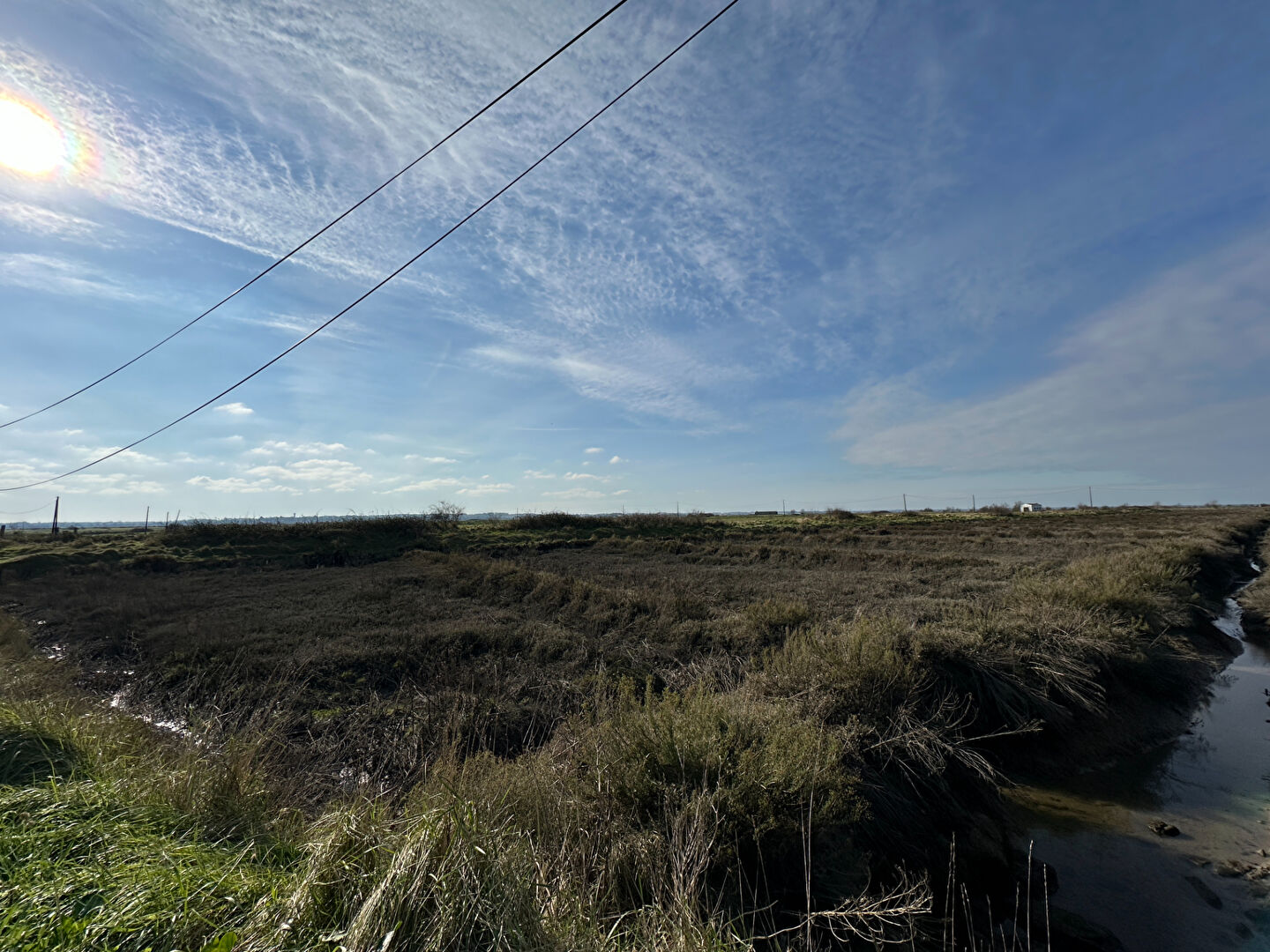 CLAIRES A VENDRE MARAIS DE  NIEUILLE SUR SEUDRE