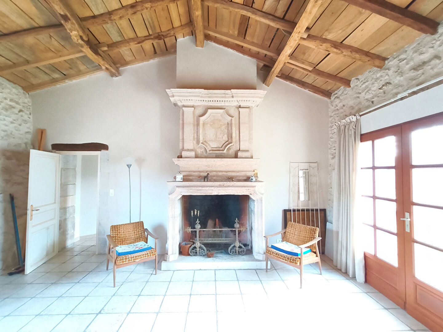 Maison de Caractère à 10min de Saintes