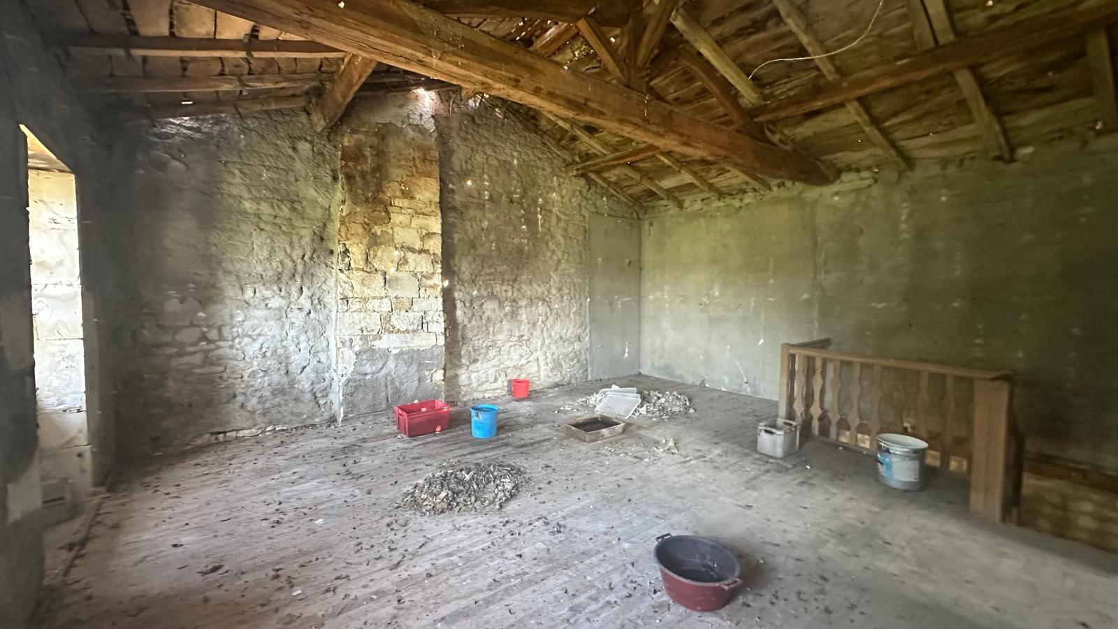 Maison à rénover proche Saintes