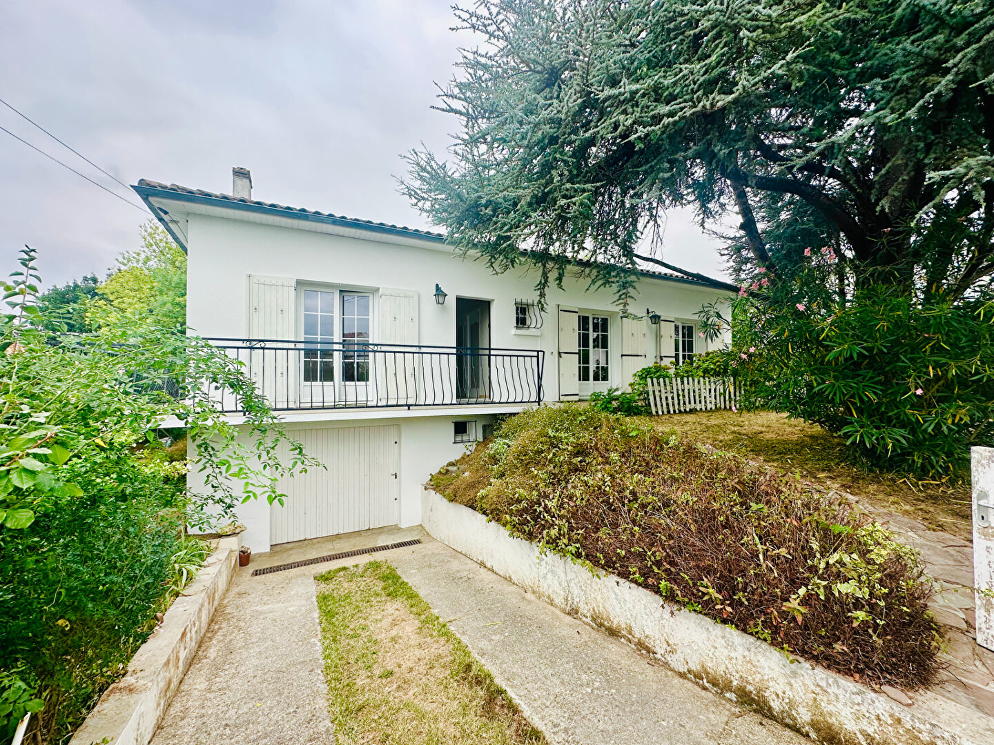 Maison, 3 chambres et 1 garage, Saintes