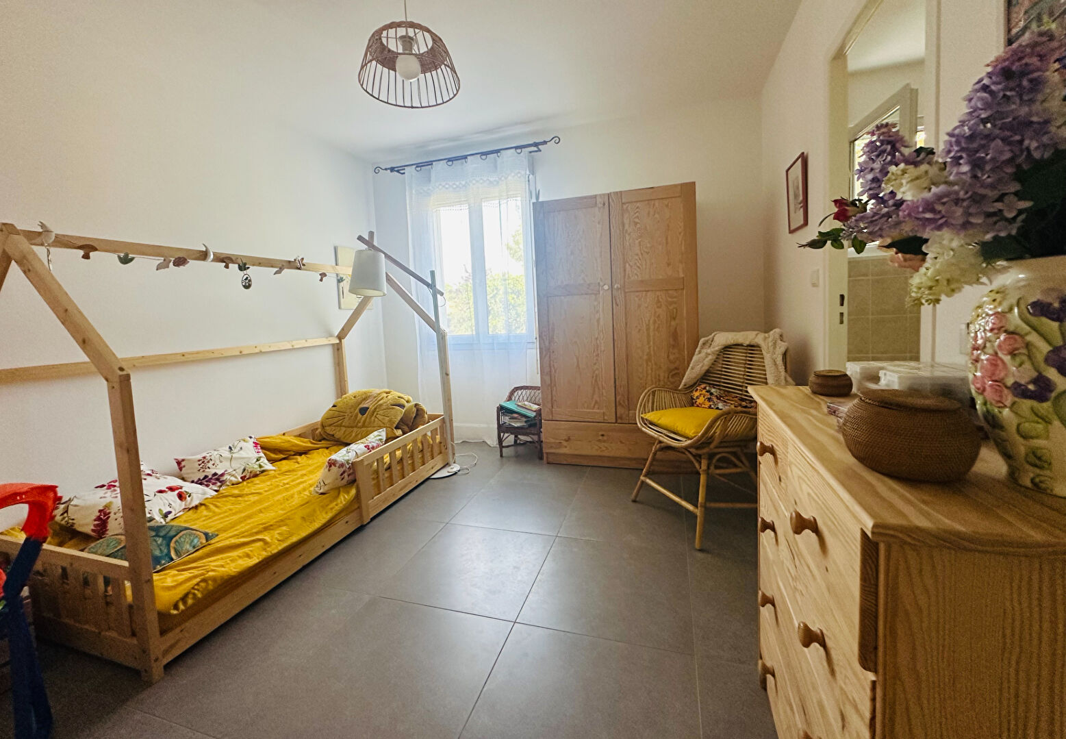 Maison avec piscine, 4 chambres + 1 bureau, Thénac