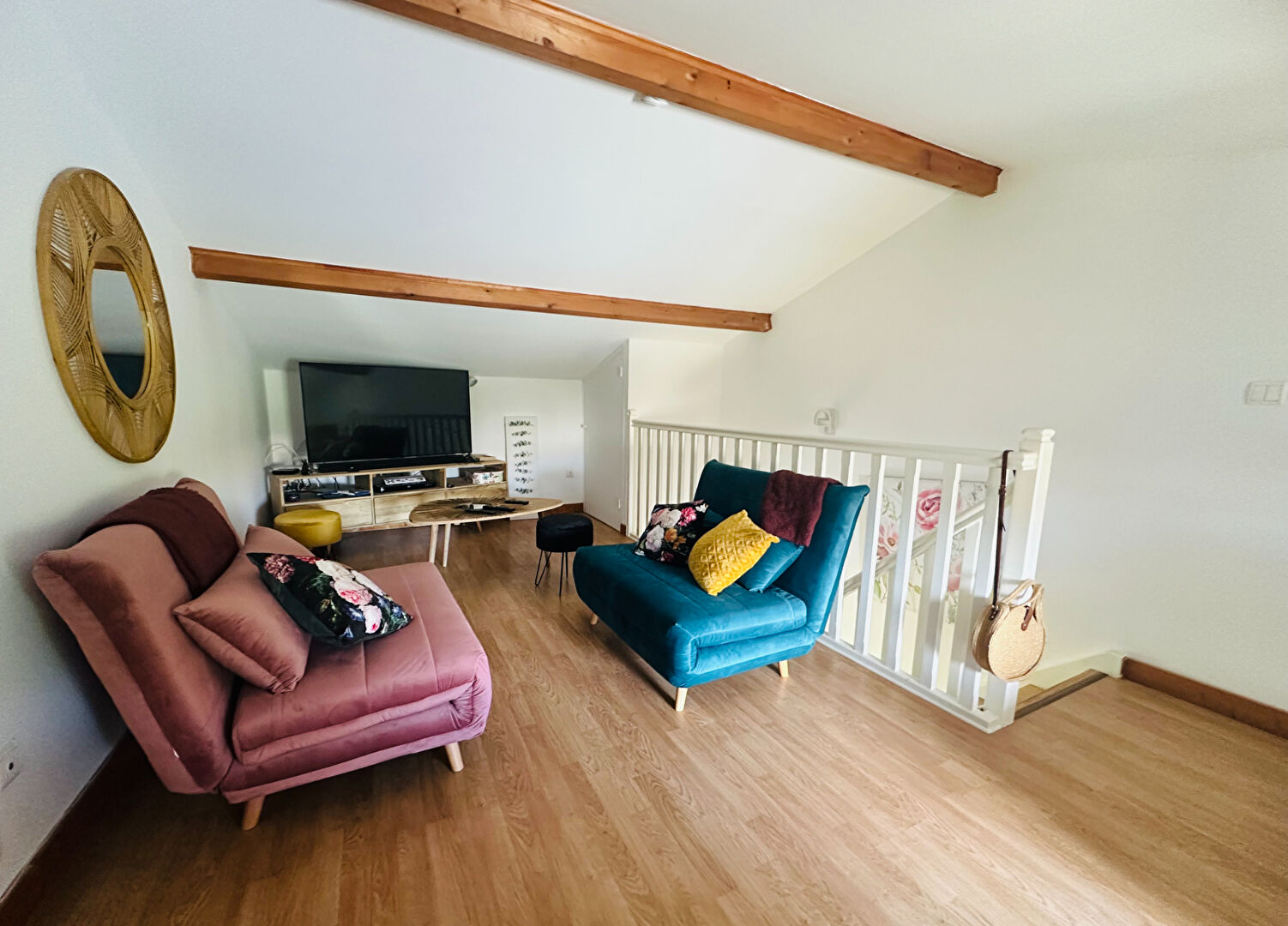 Maison avec piscine, 4 chambres + 1 bureau, Thénac