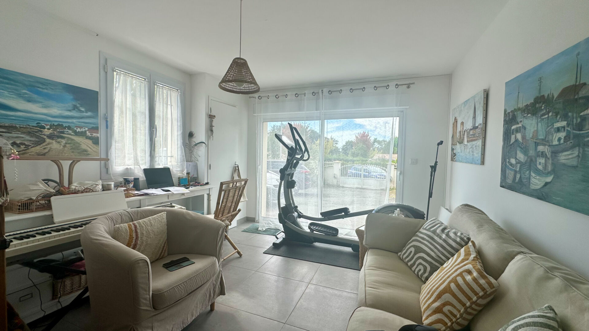 Maison avec piscine, 4 chambres + 1 bureau, Thénac