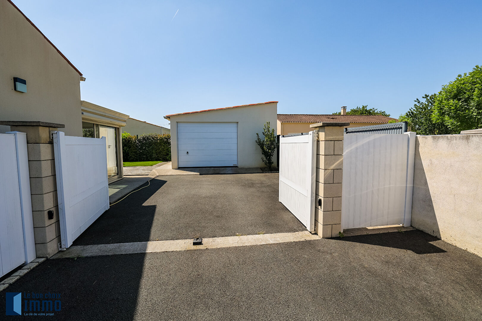 Maison  plain-pied Les Gonds 5 pièces