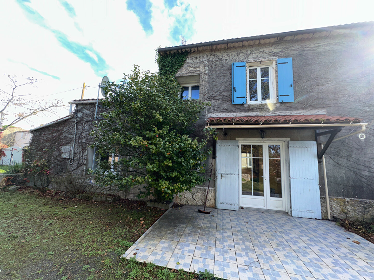 Maison Saint Just Luzac 4 pièce(s) 103.99 m2