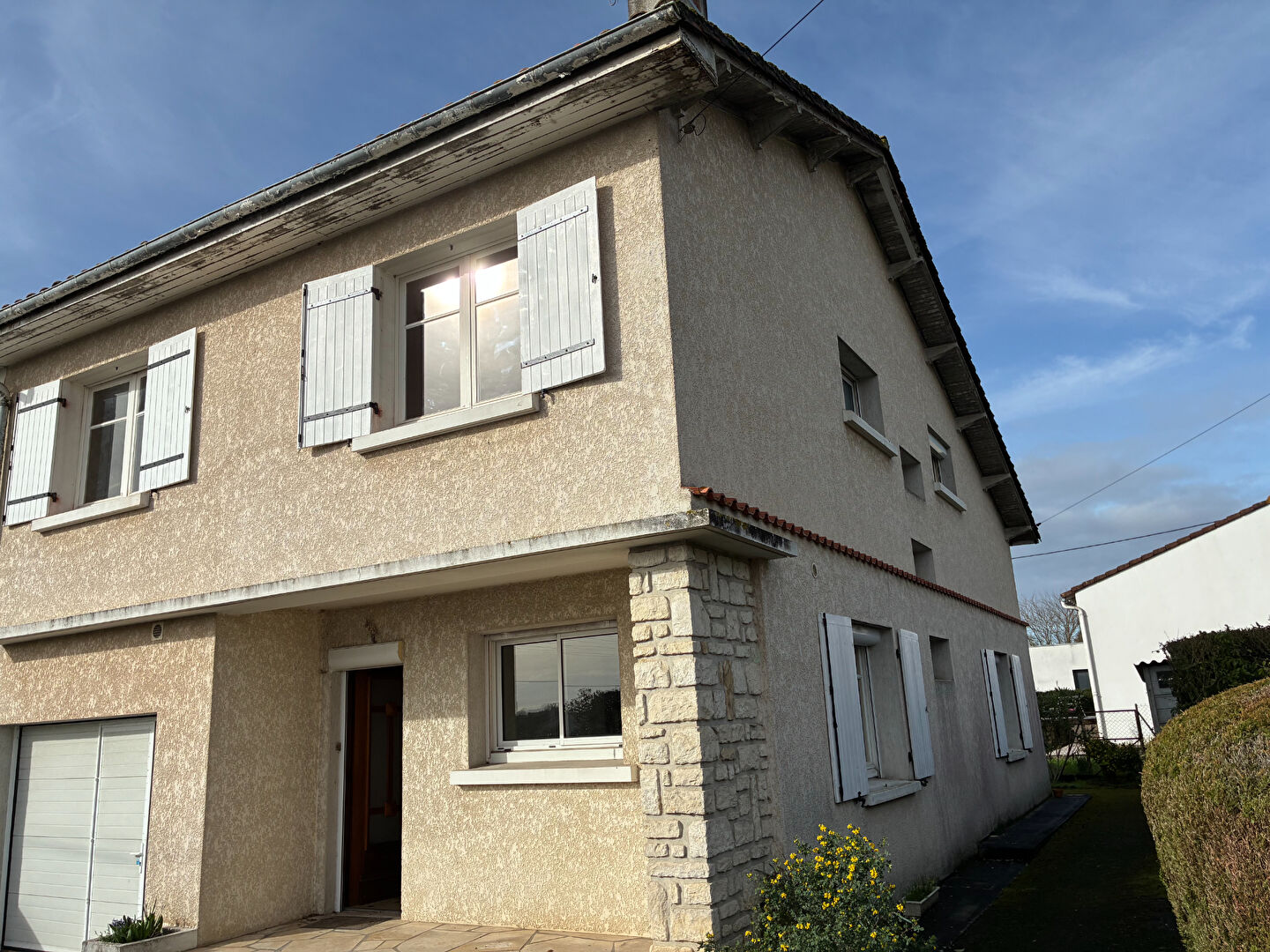 Maison Saintes 4 pièce(s) 134 m2