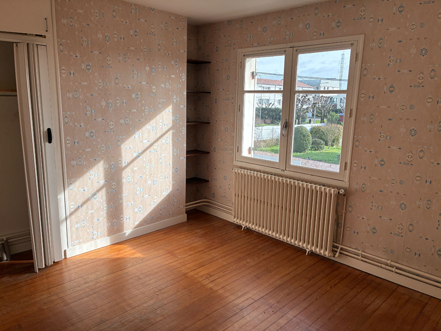 Maison Saintes 4 pièce(s) 134 m2