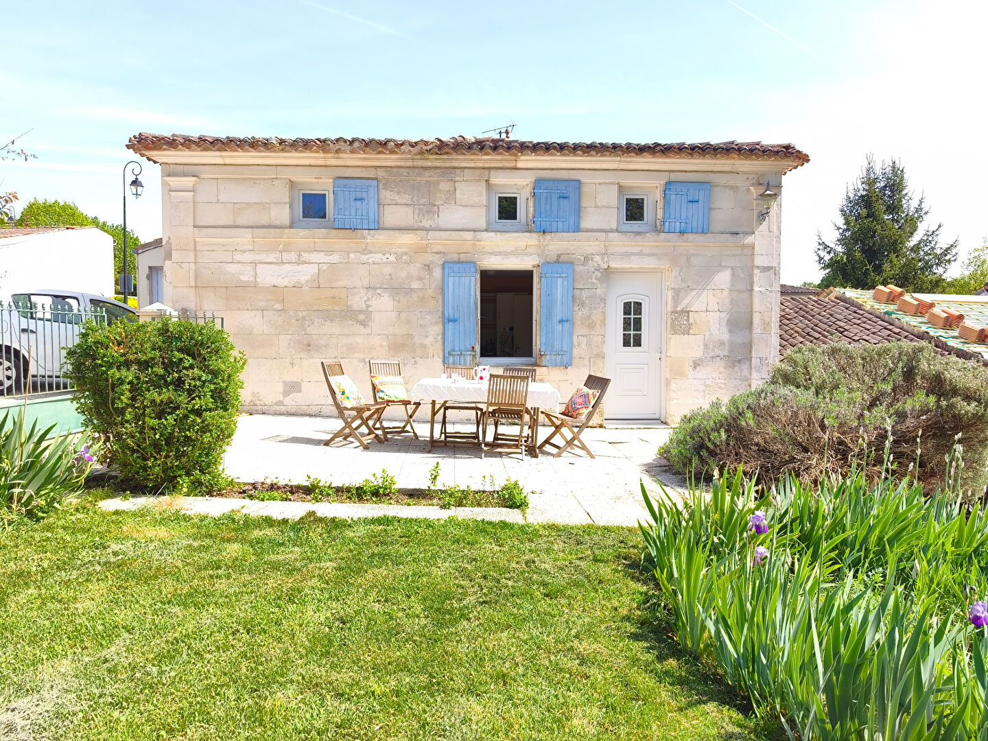 Maison charentaise 10 mn de Saintes