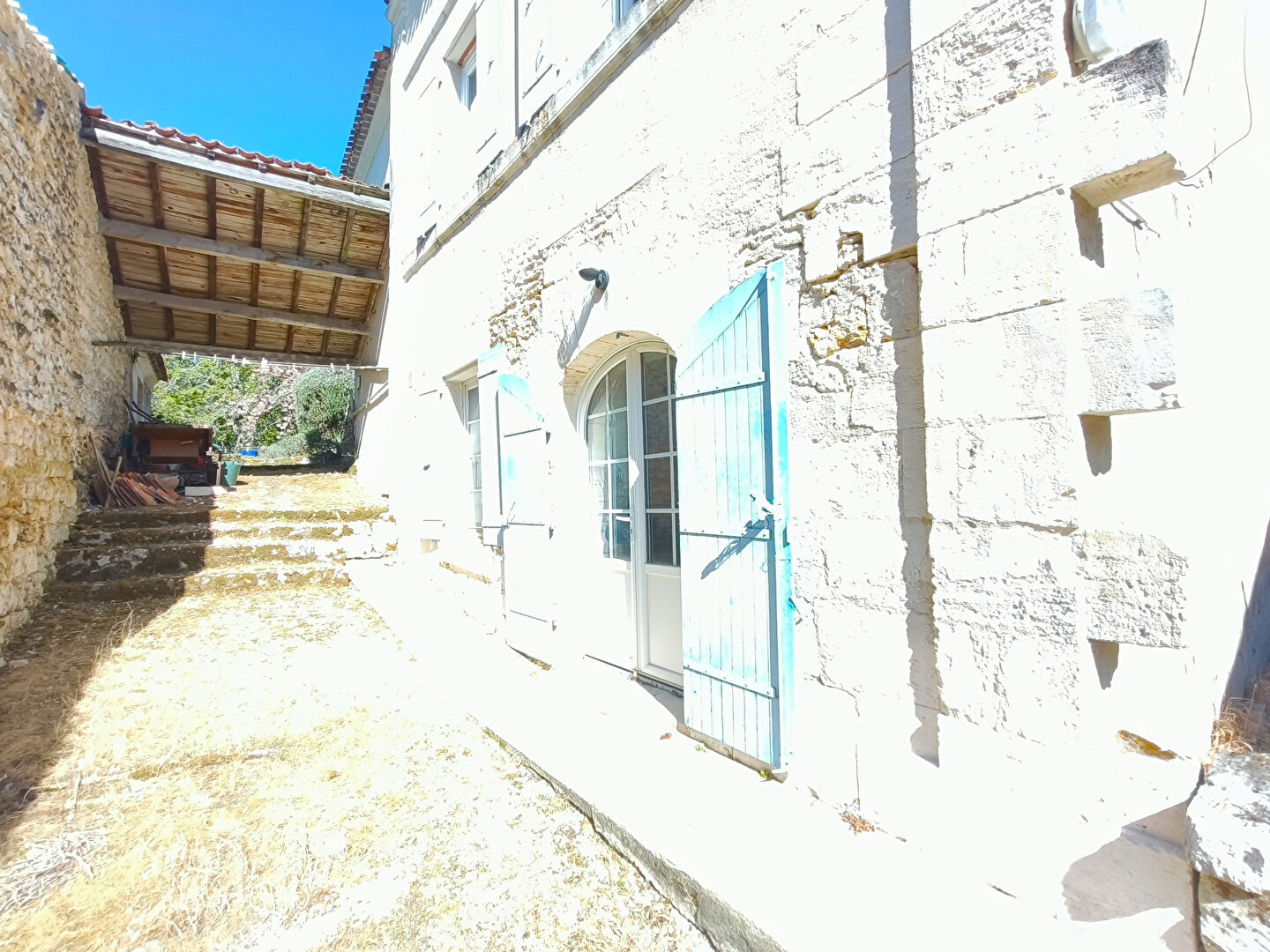 Maison charentaise 10 mn de Saintes