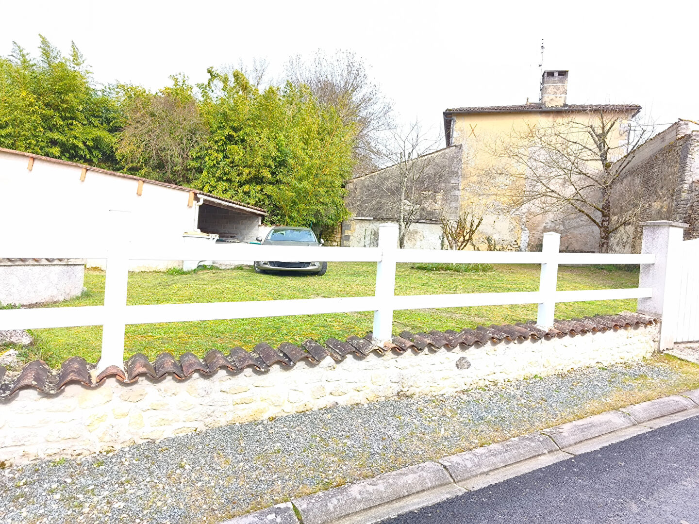 Maison charentaise 4 chambres, garage