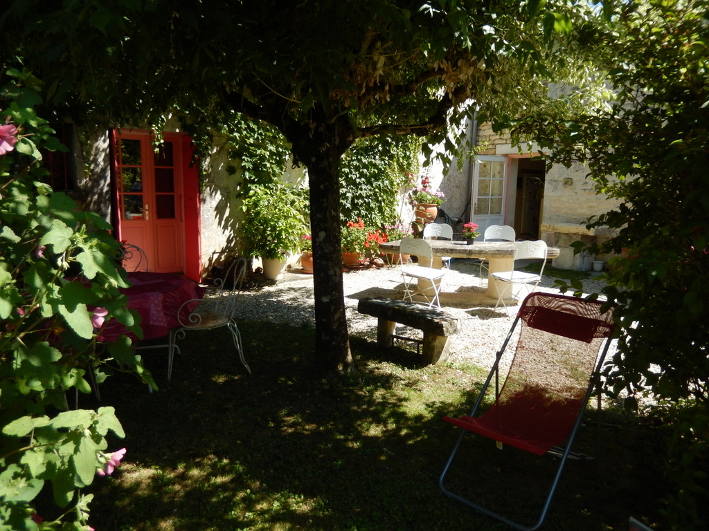 Grande charentaise et dépendances