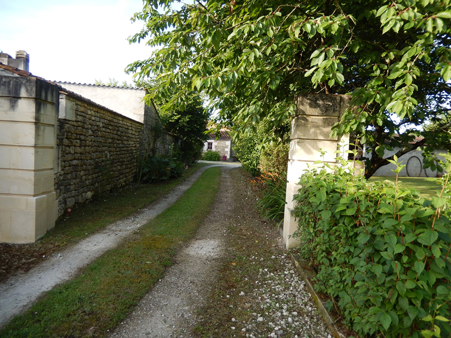 Grande charentaise et dépendances
