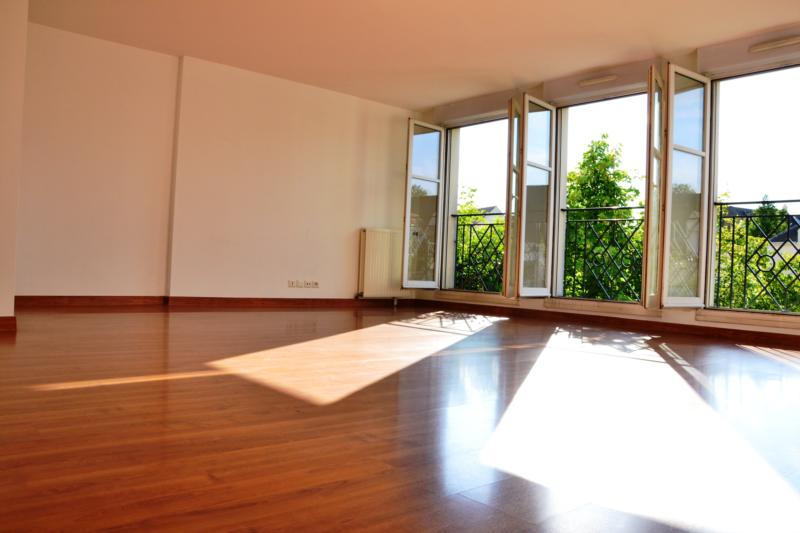 A louer appartement 4 pièces 102 m2 Noisy le Roi