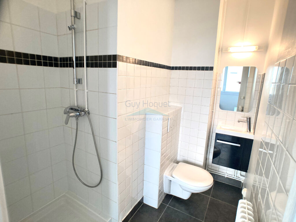 A LOUER STUDIO 17m2 MARLY LE ROI CENTRE