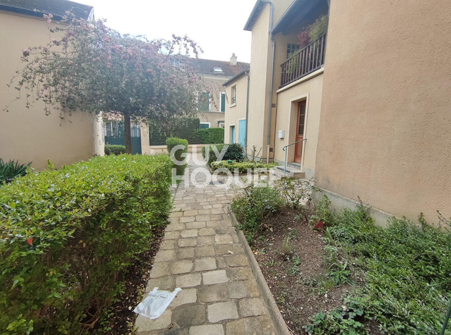 Locaux professionnels 6 pièces Louveciennes 120 m2