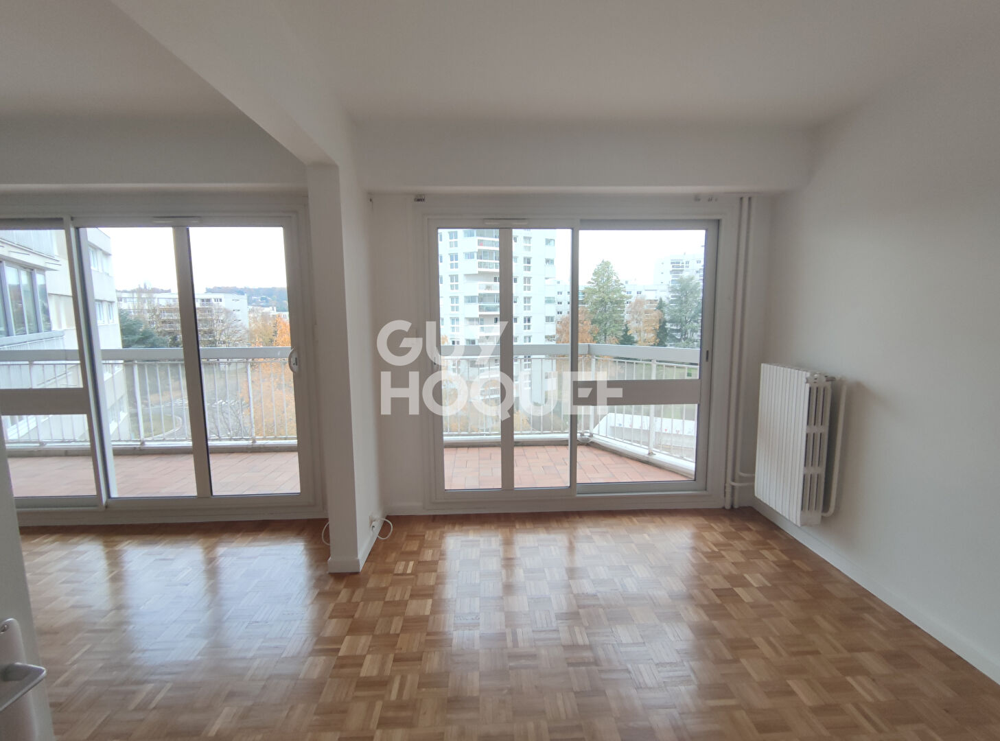 4 PIECES 2 CHAMBRES 82m2