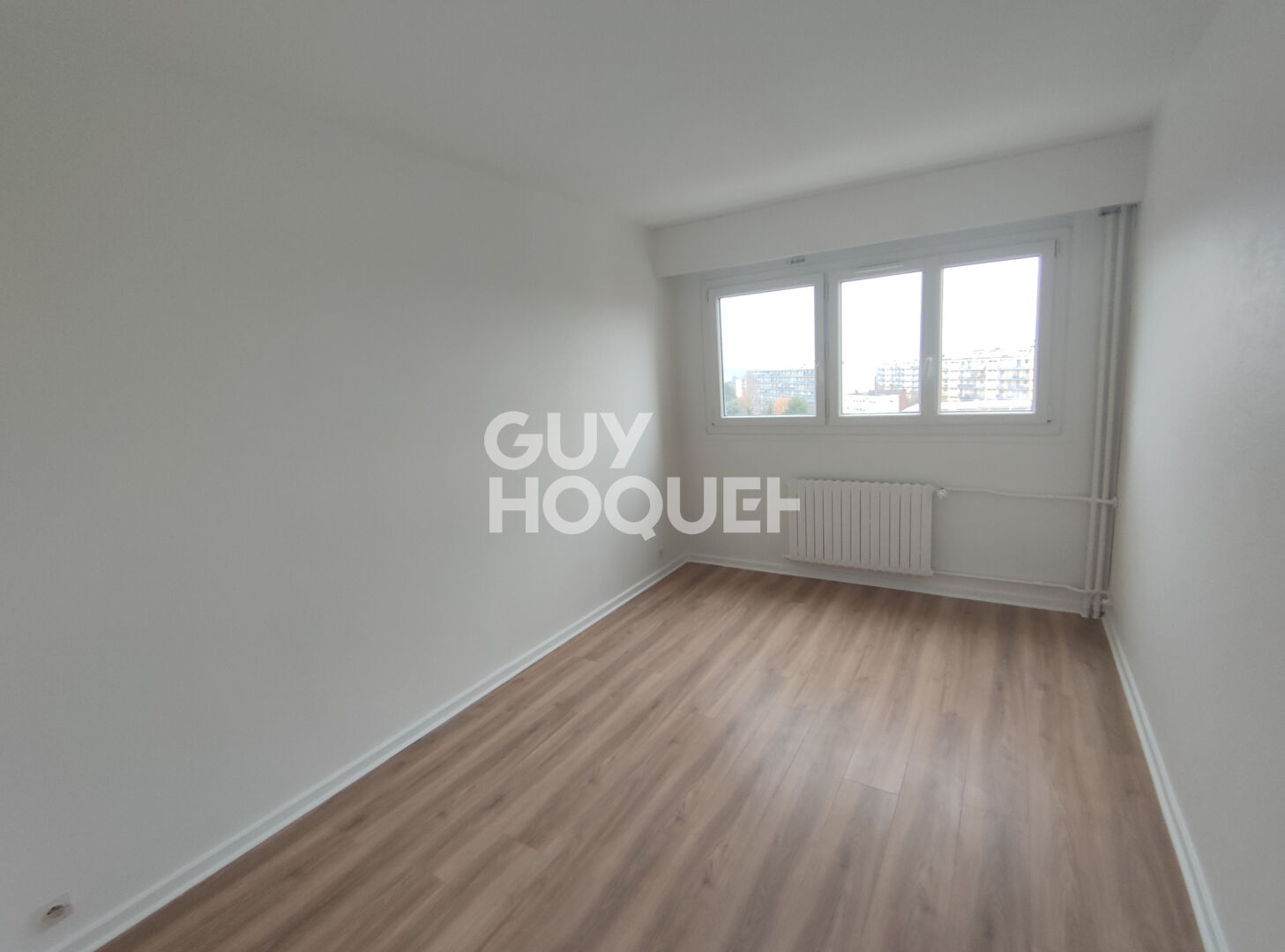 4 PIECES 2 CHAMBRES 82m2