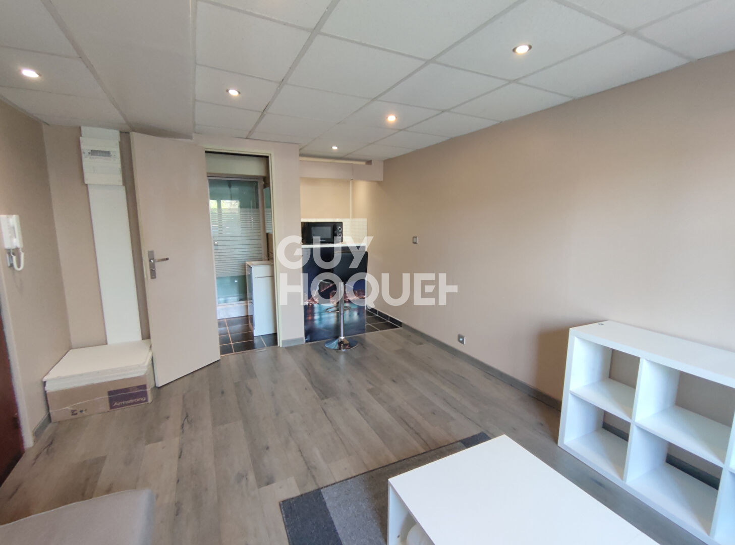 STUDIO MEUBLE 21.10 m2