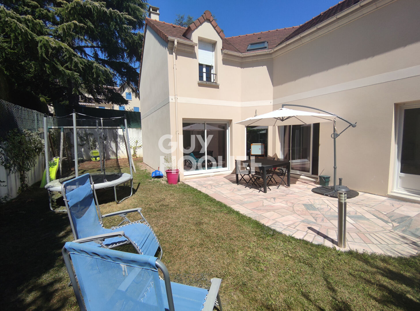 MAISON FAMILIALE 166 m²  CALME, LUMINEUSE
