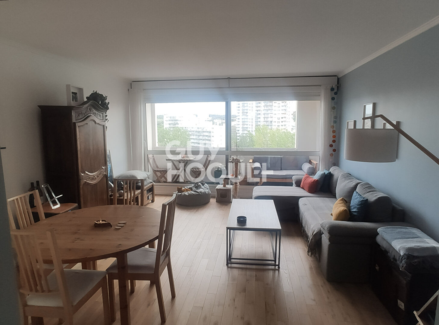 3 pièces 76 m2 2 chambres