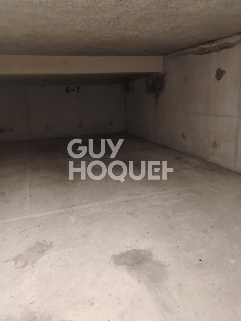 2 PARKINGS A LOUER MARLY LE ROI