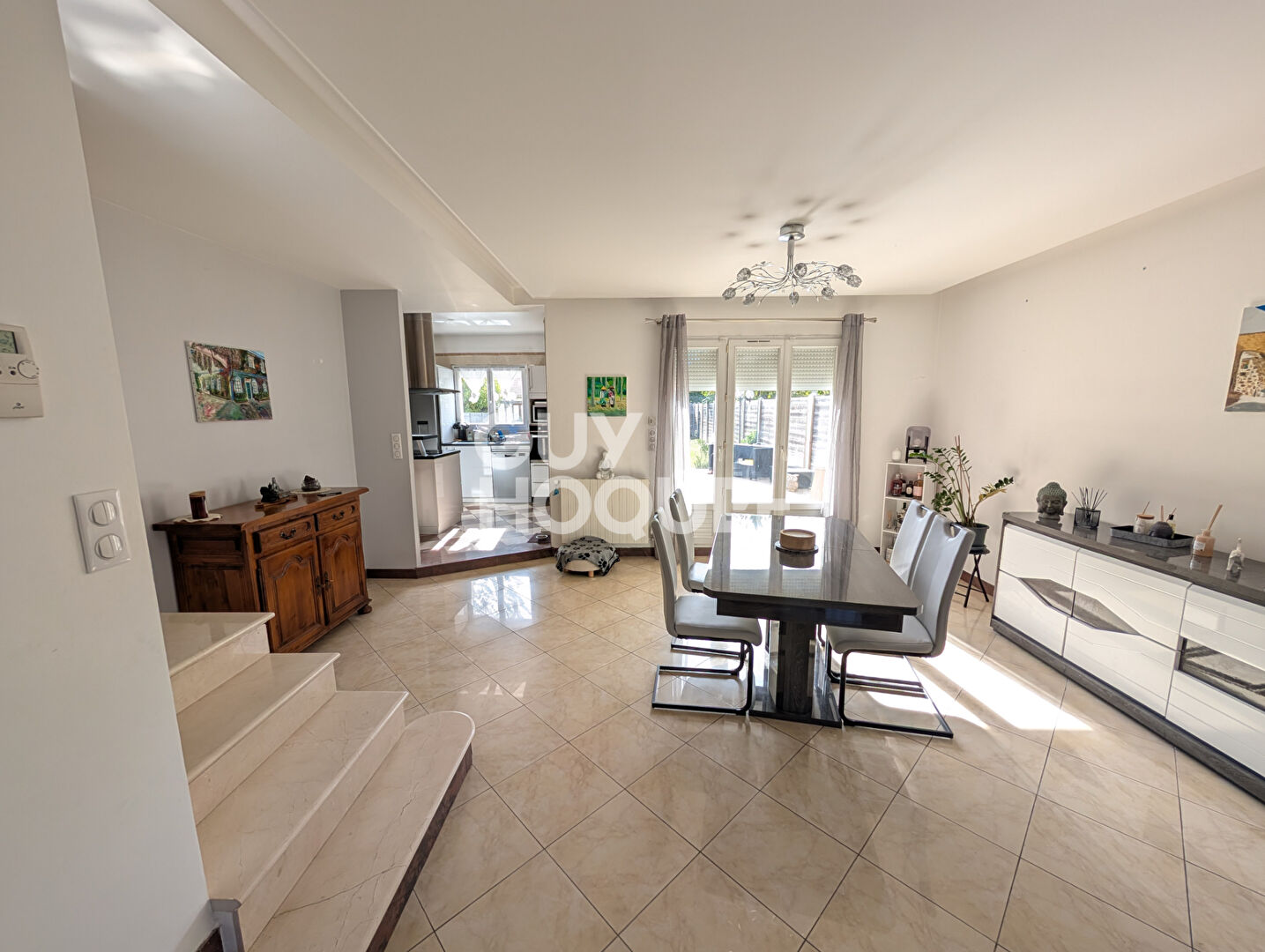 MAISON 5 pièces 123 m2 LOCATION NUE