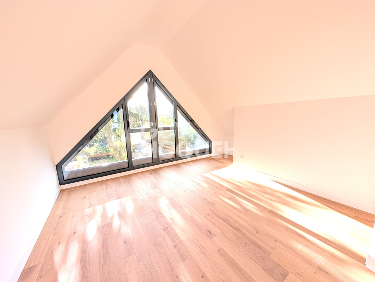 MAISON NEUVE 99m2, 3 CHAMBRES, JARDIN 135m2