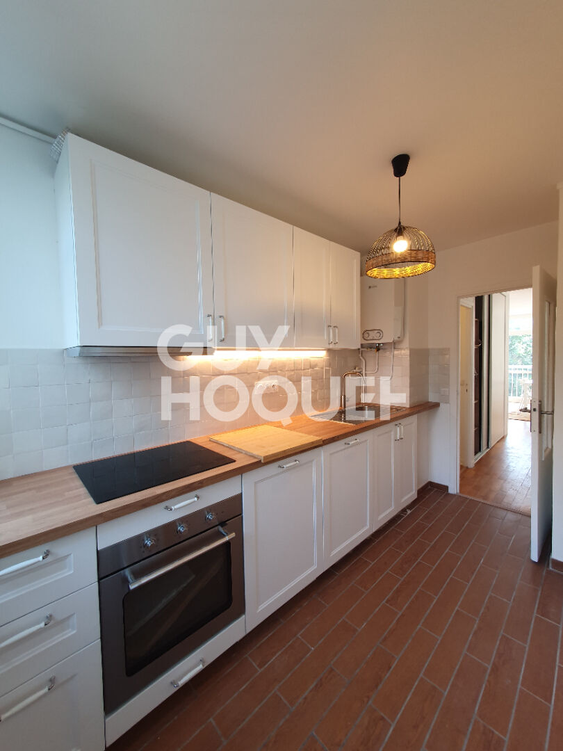 3 PIECES 2 CHAMBRES 61.2m2 ETAT NEUF