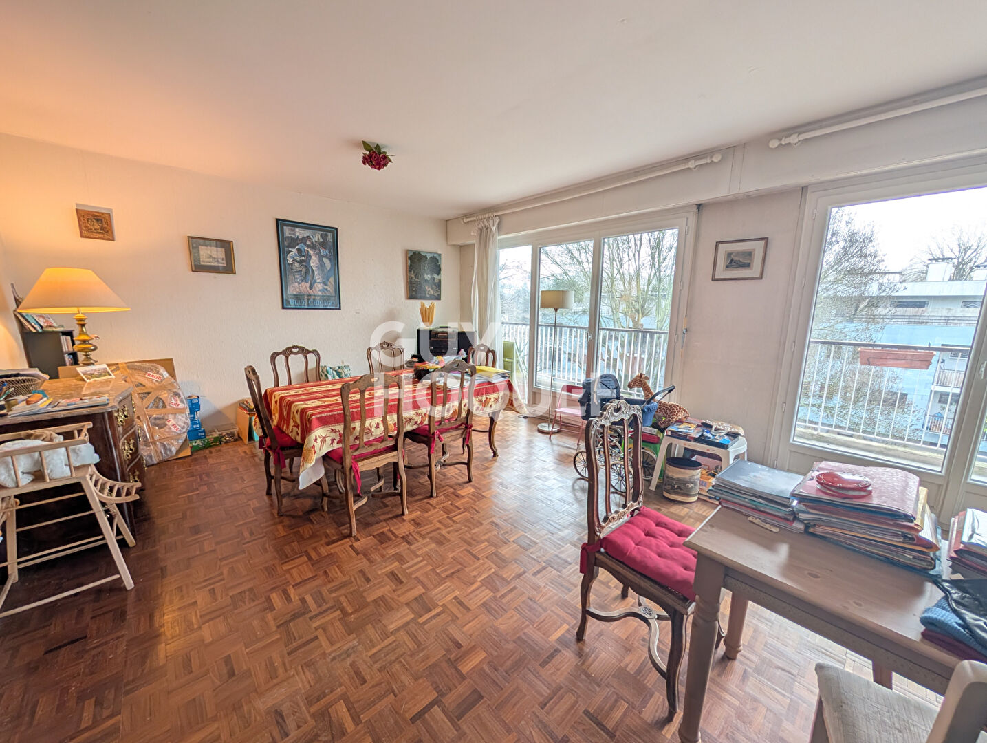 DERNIER ETAGE 6 PIECES 152 m2