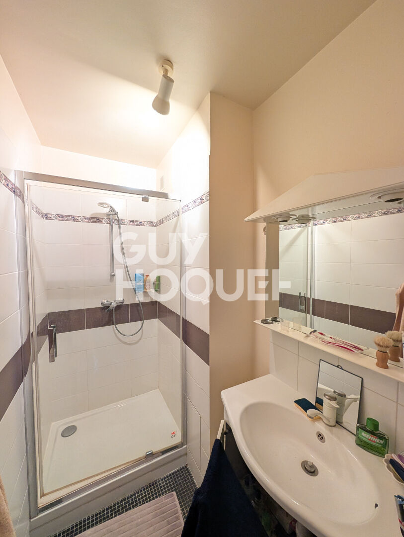 DERNIER ETAGE 6 PIECES 152 m2