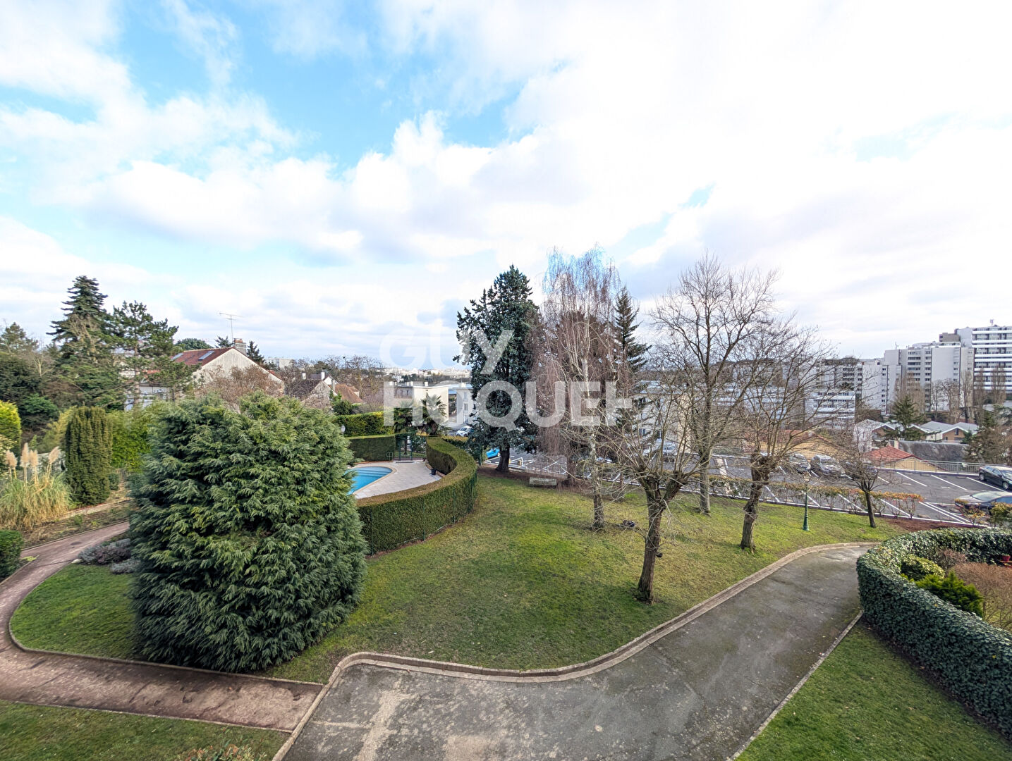 SAINT GERMAIN EN LAYE 2 PIECES 46m2