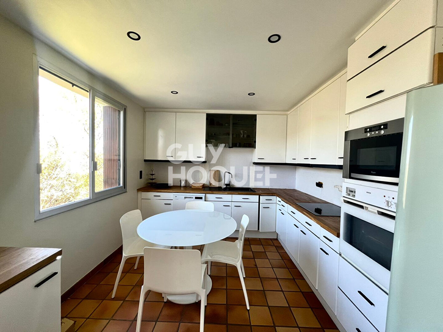 Maison familiale lumineuse au calme / 4 chambres / Jardin et terrasse