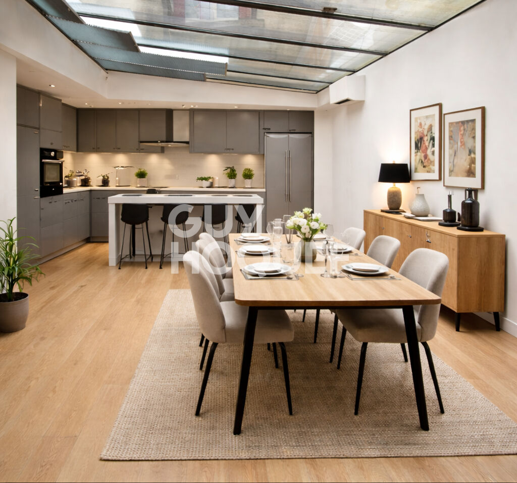 DUPLEX PORT-MARLY CENTRE - 89m2 - 96 au sol