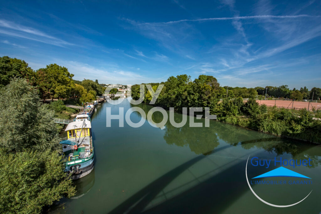 DUPLEX PORT-MARLY CENTRE - 89m2 - 96 au sol