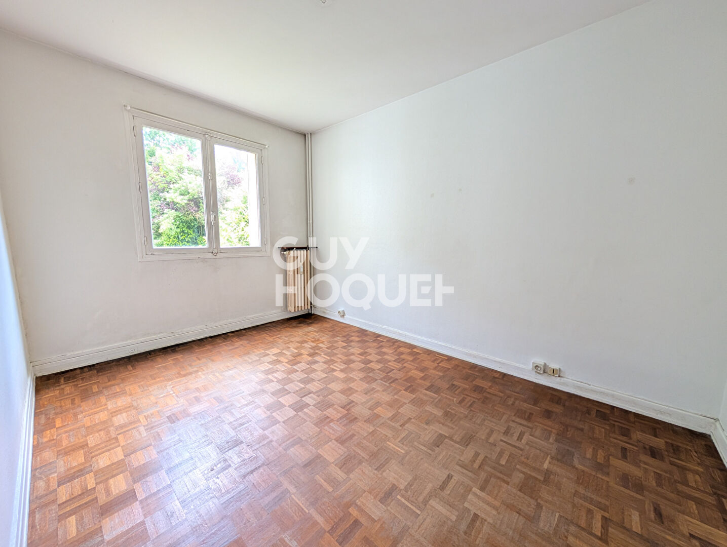 5 PIECES 3 CHAMBRES 106 m2