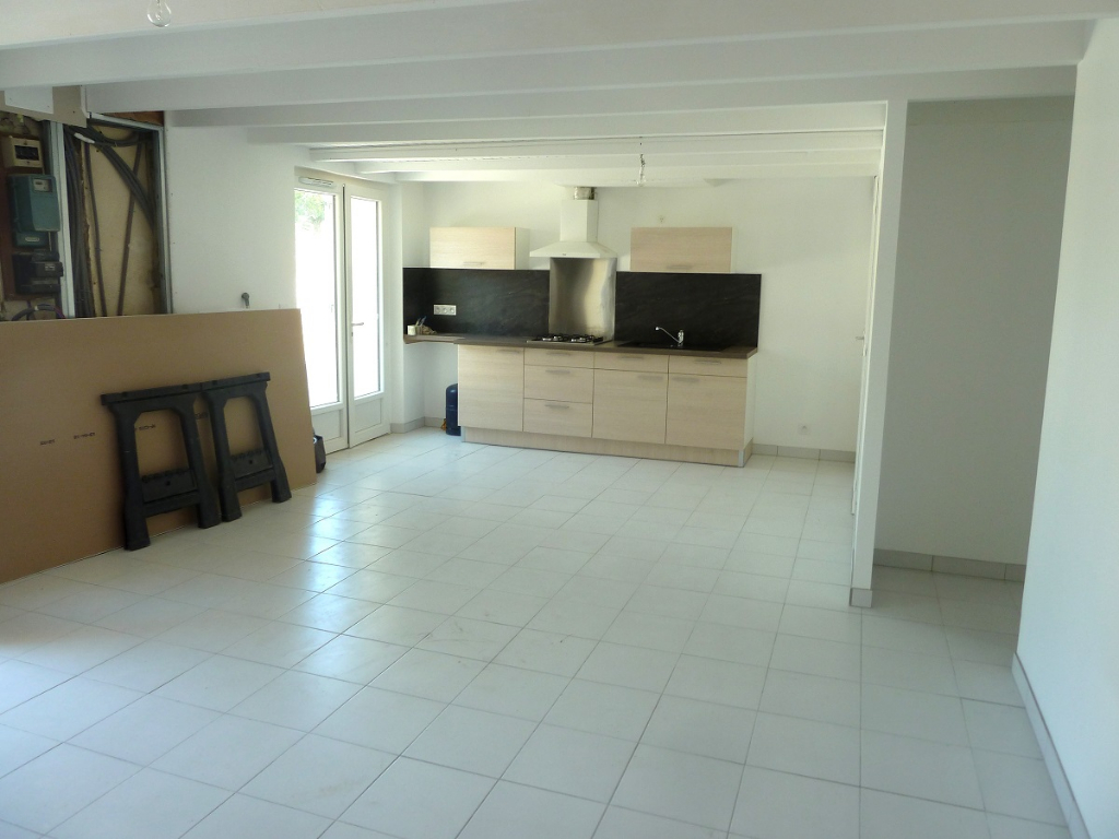 Maison + dépendance à louer entre Marmande et La Réole!
