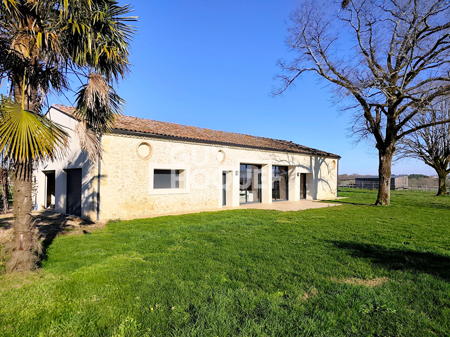 Propriété équestre avec panorama exceptionnel