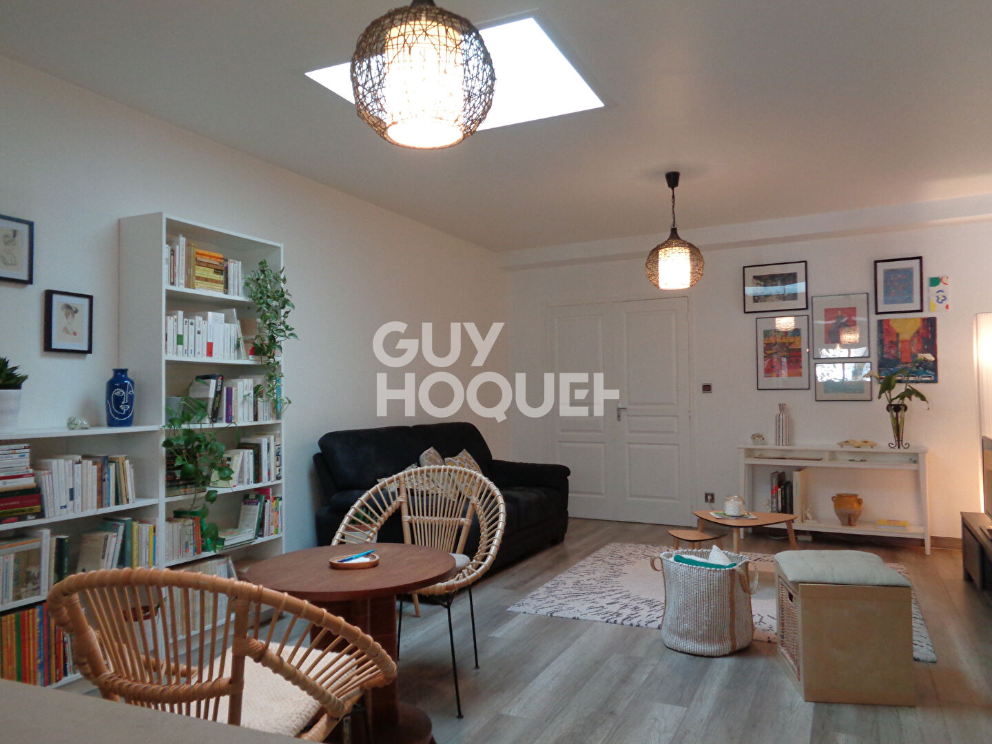 Maison de ville Marmande, 130 m2 avec cour et garage.