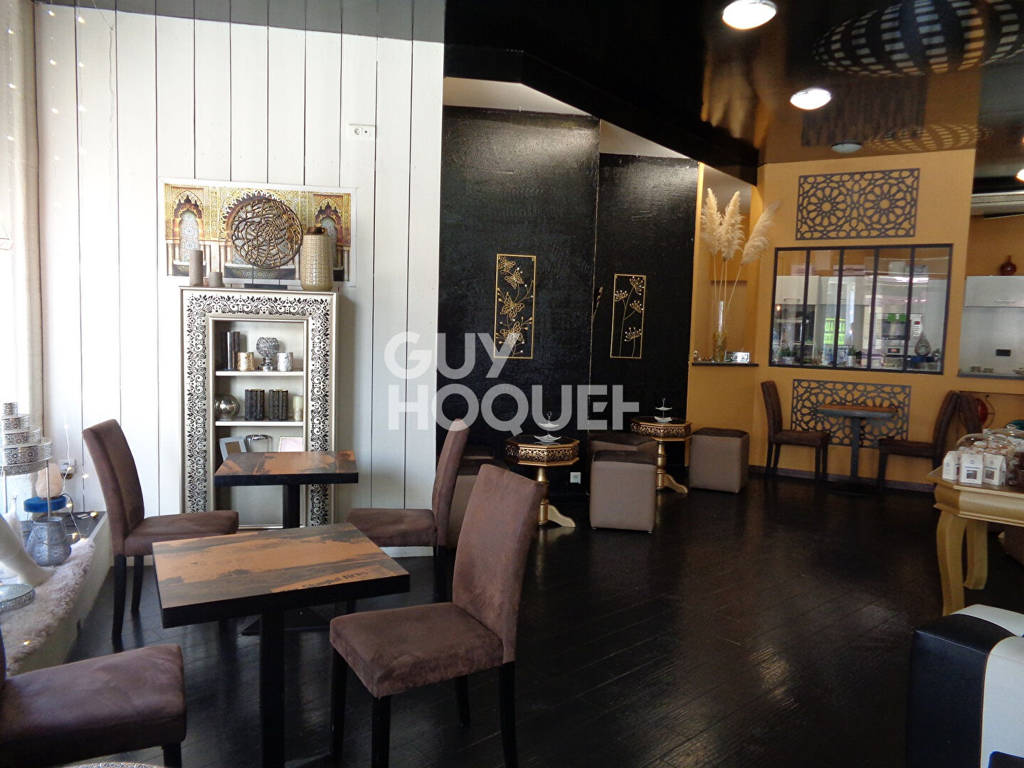 Immeuble Marmande avec local commercial+appartement T3 avec accès indépendant.