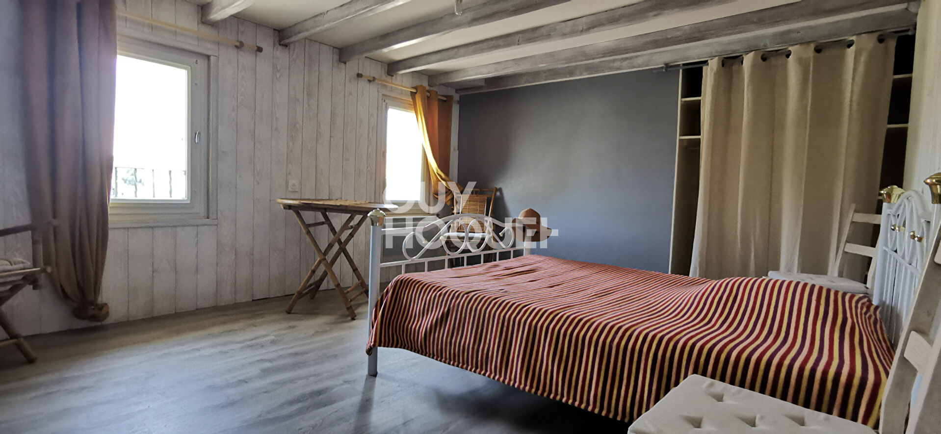 Maison  de ville en pierre  GONTAUD DE NOGARET 8 Pièces