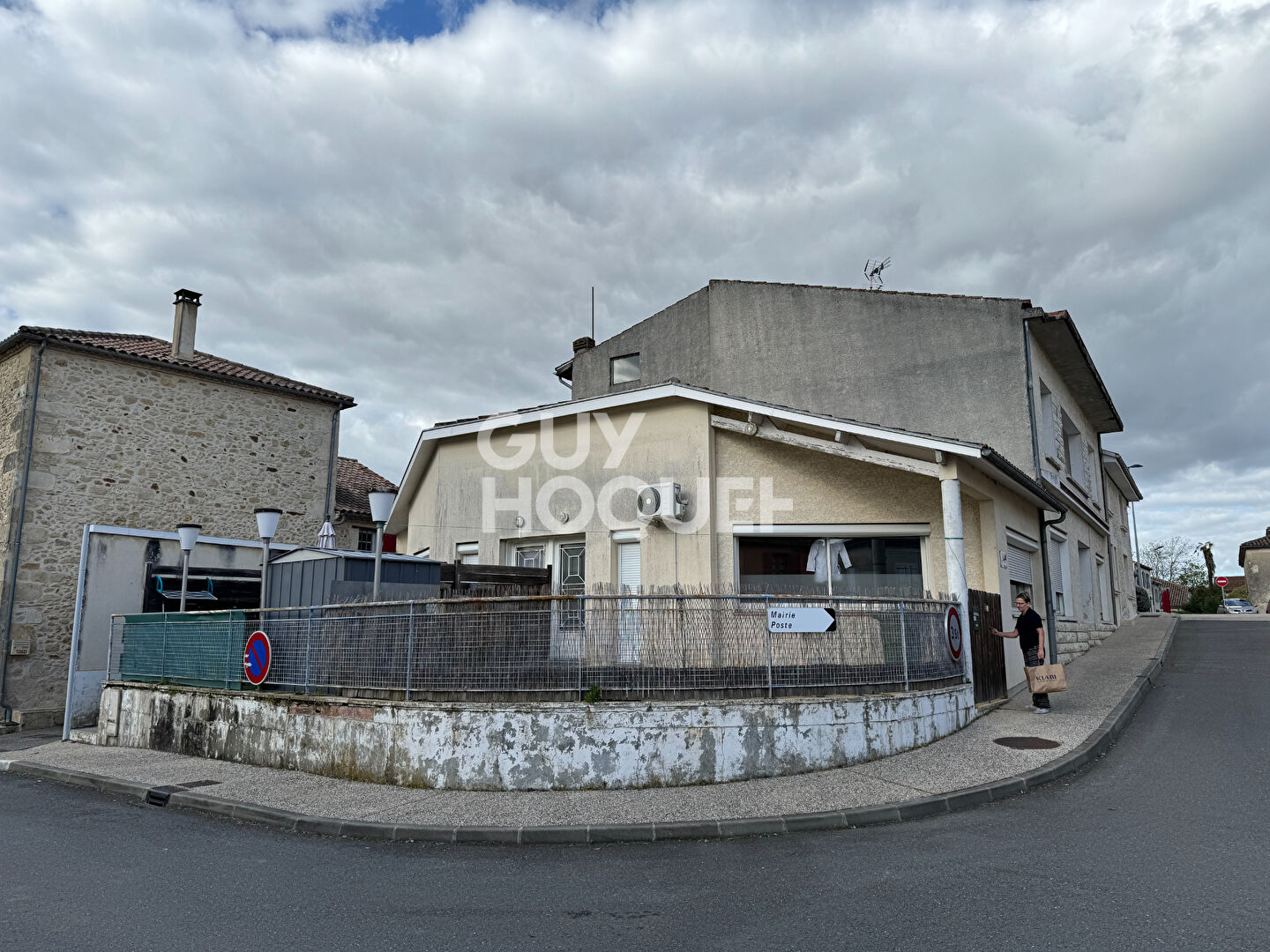 Immeuble de rapport entre Casteljaloux et Marmande 10 pièce(s) 310 m2