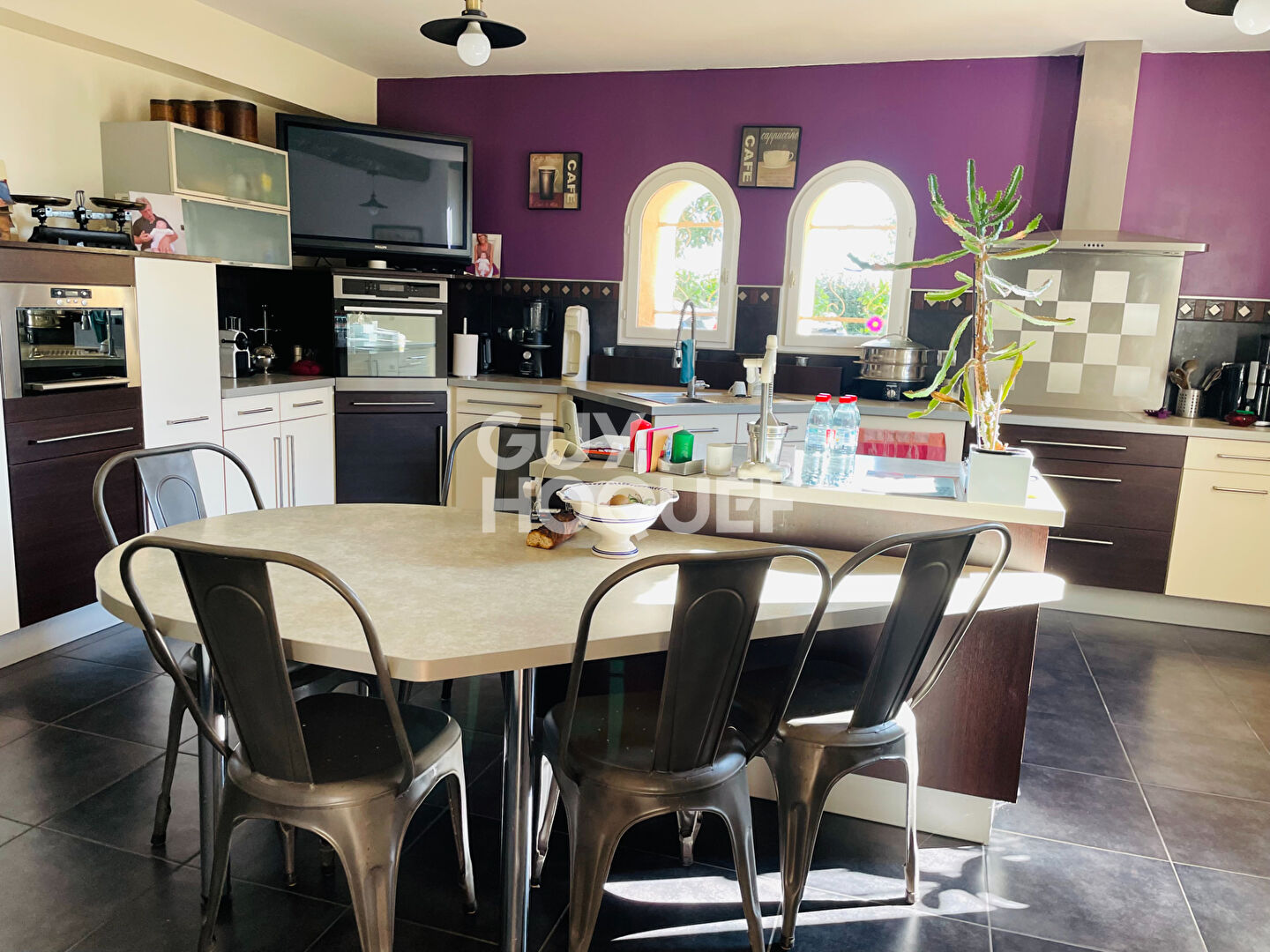 TONNEINS: Ancienne Ferme rénovée