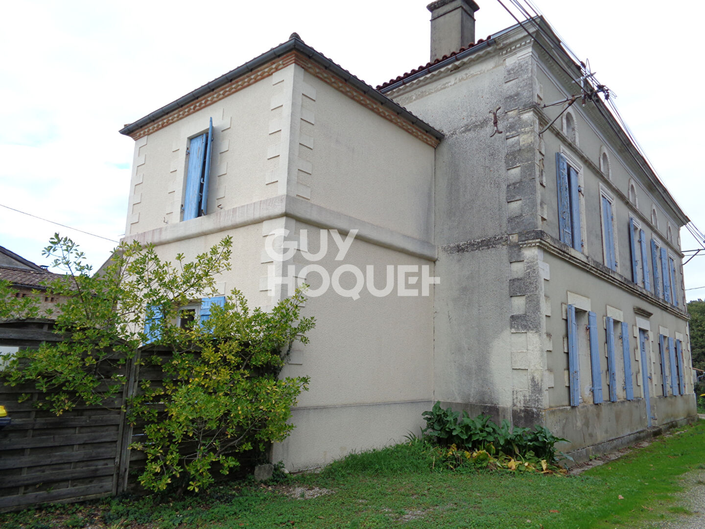 Ensemble immobilier à Mauvezin sur Gupie