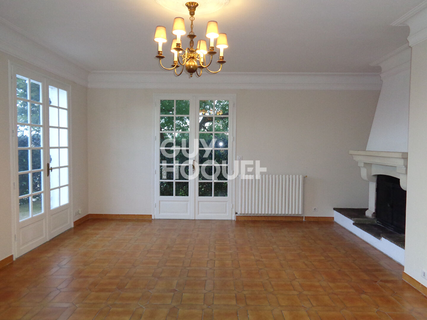 Maison Le Mas d'Agenais 100 m2 / 3 chambres /sous-sol et jardin